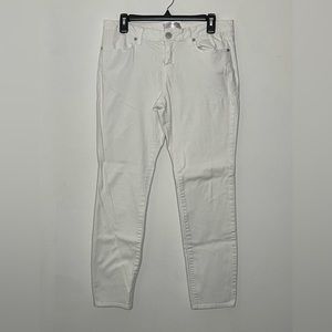 White No Boundaries size 15 jeans